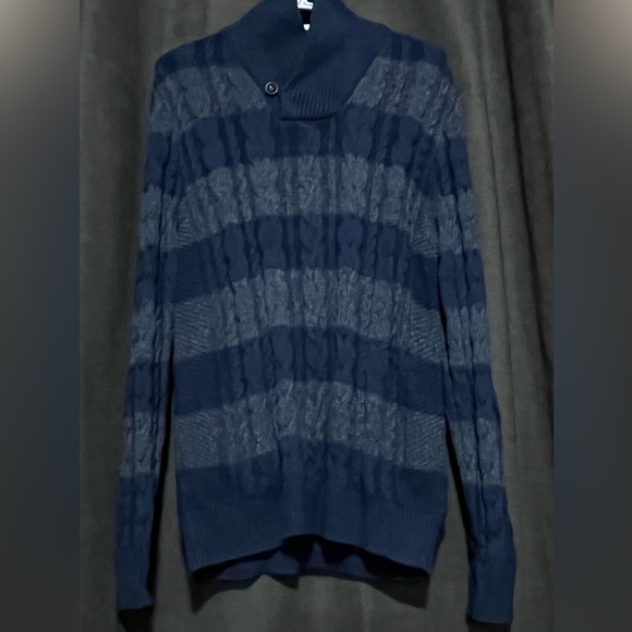 TOMMY HILFIGER CARDIGAN SWEATER - Picture 1 of 2
